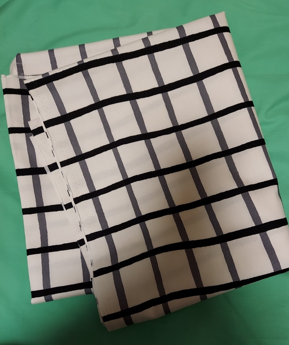 ダブルフェイスウールメルトン 黒/グリーン系チェック 135cm巾×10m