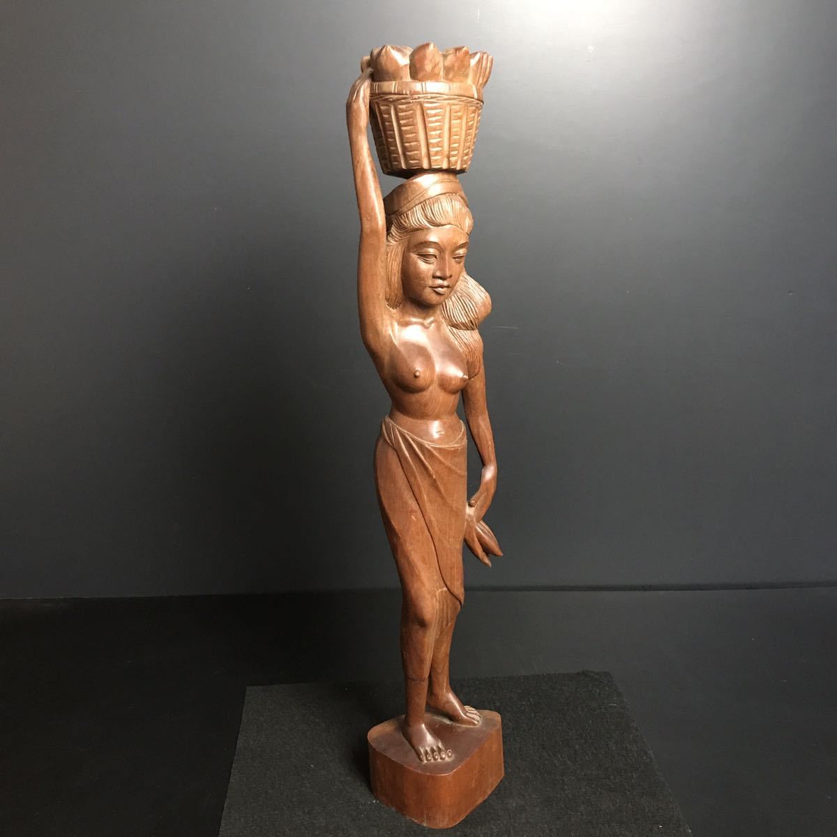 ヤフオク! -彫刻 女性像(家具、インテリア)の中古品・新品・未使用品一覧