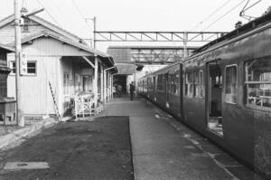 飾って楽しむ鉄道写真（昭和の駅in九州：鹿児島本線 田代） NO.58090019