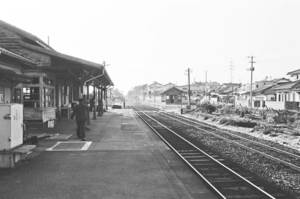 飾って楽しむ鉄道写真（昭和の駅in九州：香椎線 雁ノ巣） NO.57570020