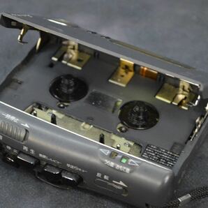 (NK☆) SONY TCM-59 カセット コーダー 通電OK ダブル スピーカー sony ソニー テープ ヴィンテージ コレクション 再生 録音 スピードの画像6