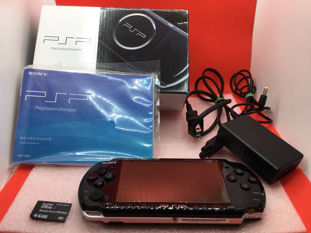 公式 PSP1000 本体 +ケーブル +メモリースティック32MB +512MB cominox