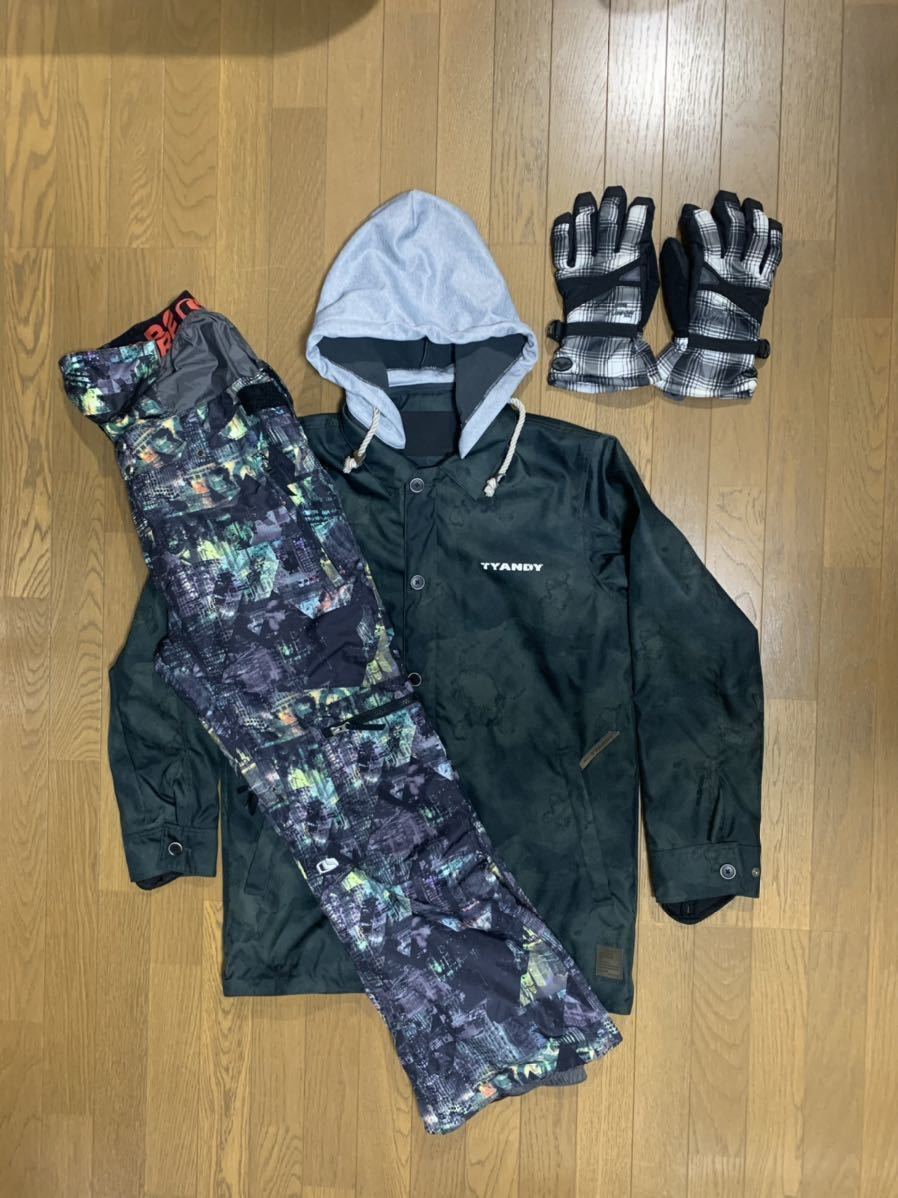 今年の新作から定番まで! スノーボード ウェア 上下セット Lサイズ ...
