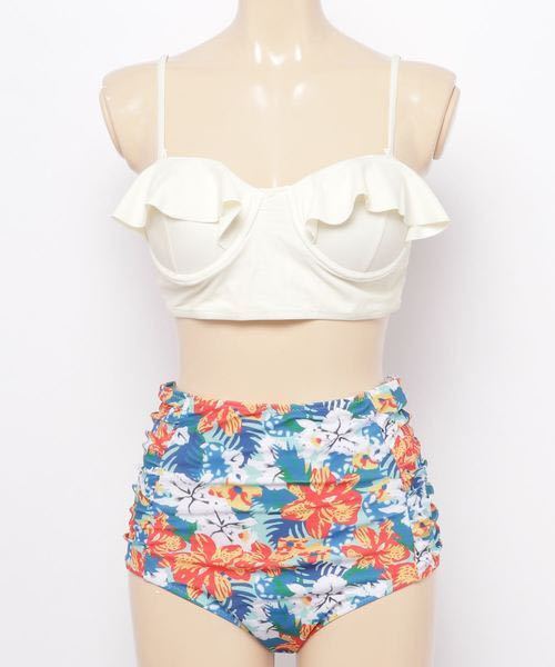 c.u.l セットアップビキニ 水着 ホワイト×花柄