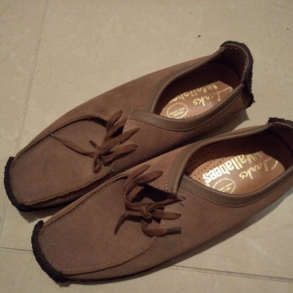 Clarks ナタリー