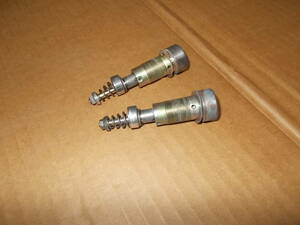 *TT250R valve(bulb) Complete b183