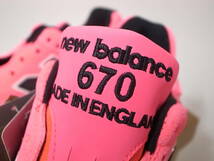 【送料無料 即決】日本未発売 NEW BALANCE UK製 M670NEN 24cm US6新品オールスウェードNEON PINKネオンピンクxブラックVIBRAMソール 英国製_画像6