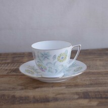 ミントン ヴァネッサ 花柄 コーヒーカップ ソーサー Minton Vanessa #220209-2~8 イギリス ヴィンテージ 食器 陶器 レトロ アンティーク_画像1