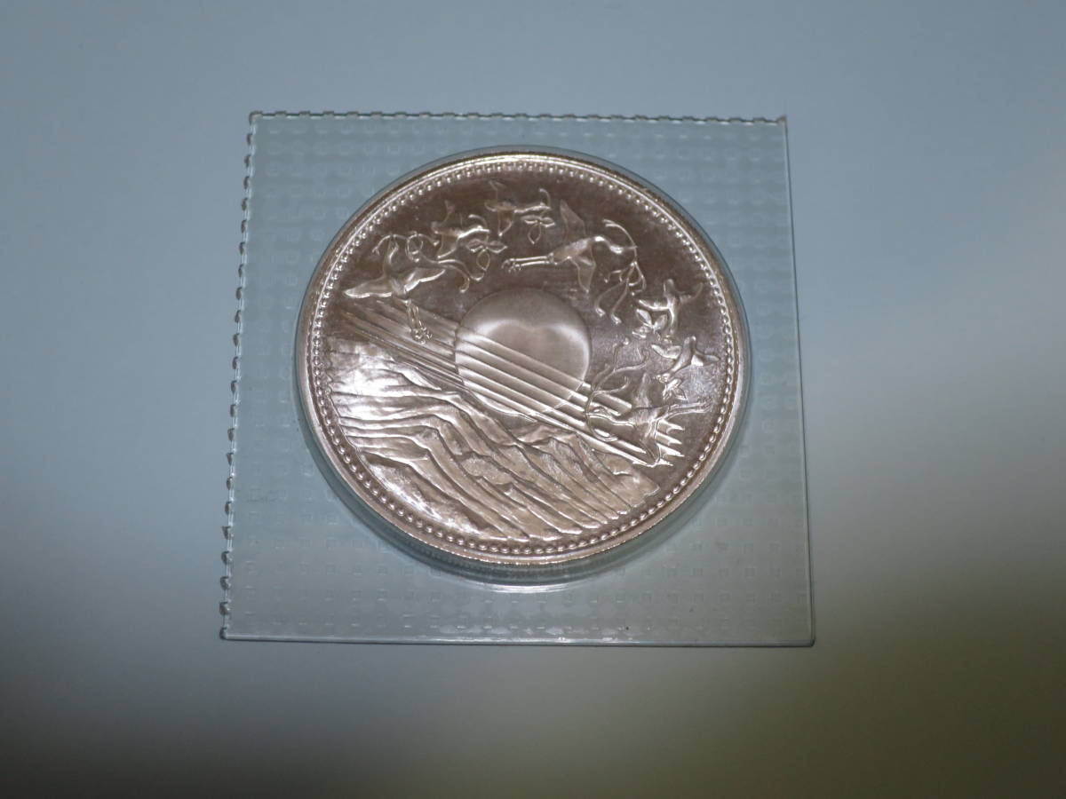 ヤフオク! -御在位60年記念硬貨 1万円の中古品・新品・未使用品一覧