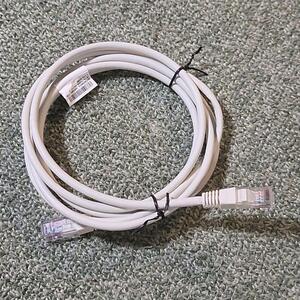 CAT6 2M LANケーブル イーサネット 白い