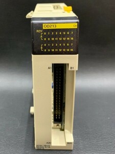 ★未使用・保管品★　OMRON　オムロン　CQM1-OD213　出力ユニット　プログラマブルコントローラ　トランジスタ出力 管理番号：0876-2