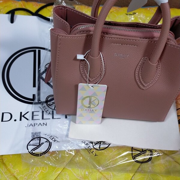 D.KELLY スクエアミニショルダーバッグ ピンク 新品 雑誌掲載品