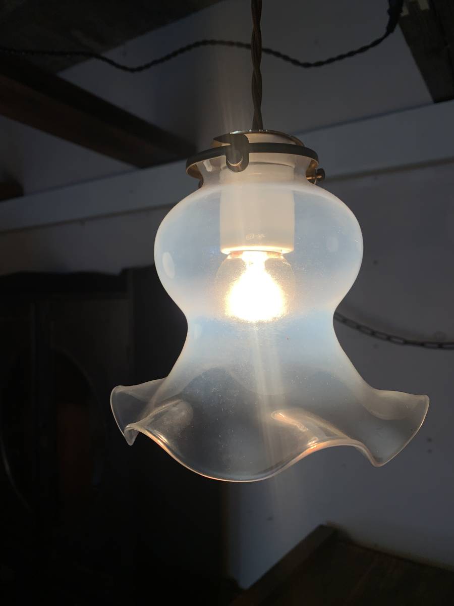 絶妙なデザイン 昭和レトロ風 チューリップランプ 照明 - 天井照明 
