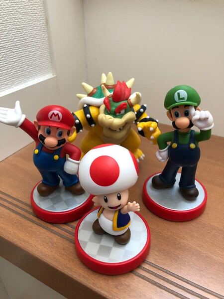 amiibo マリオ　ルイージ　キノピオ　クッパ　4体セット