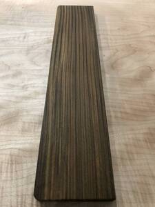 【ハンドメイド】超希少 ウッドパームレスト パロサント 幅約360mm テンキーレスキーボードサイズ アルゼンチンリグナムバイタ