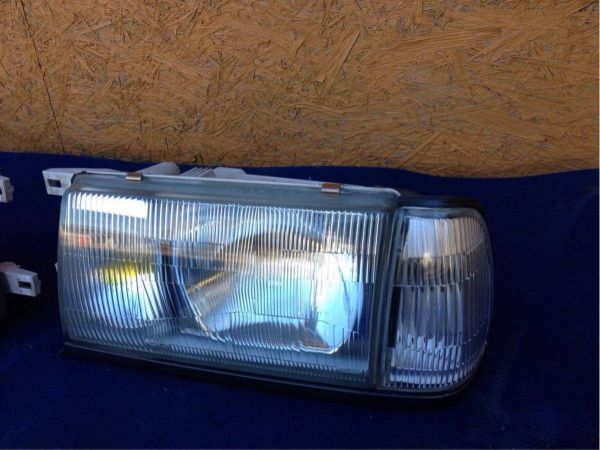 ◆◇NISSAN 日産 セドリック QJY31 ヘッドライト ヘッドランプ 左側
