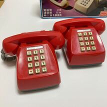 プッシュフォン 赤 電話機 2台 玩具 昭和レトロ PUSH PHONE アンティーク インテリア 古道具 箱あり_画像2