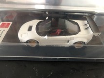 1/43 アイドロン Rocket Bunny NSX ホワイト　シリアル：01_画像1