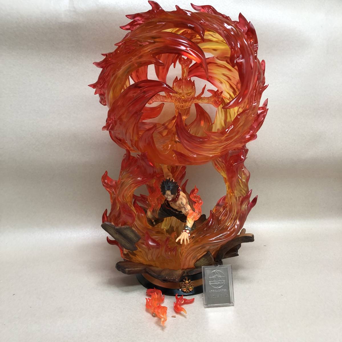 ヤフオク! -限定 ワンピース フィギュア エースの中古品・新品・未使用 ...