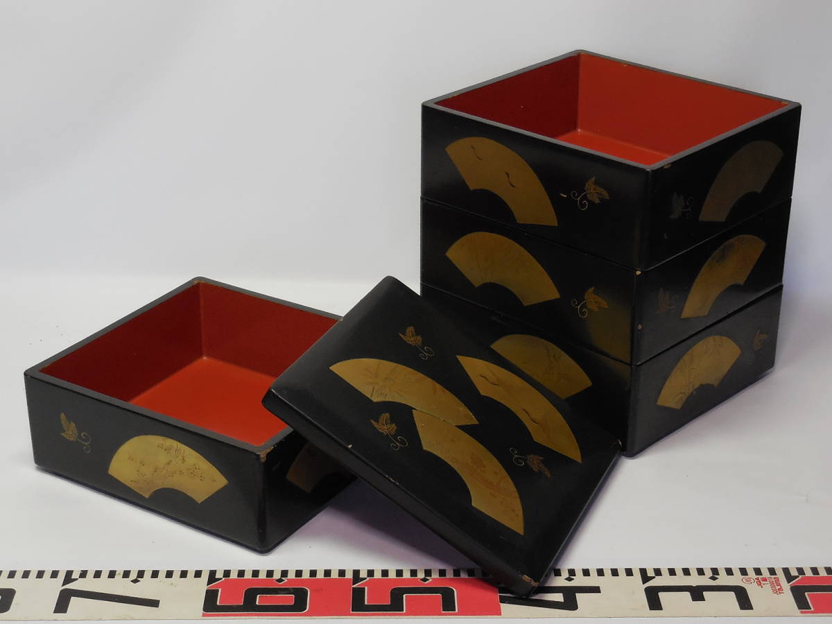 最も 重箱 ３段 お重 木製 漆塗り 金蒔絵 骨董品 昭和レトロ 