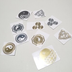 陰陽 メタルシール トリスケル ゴールドカラー シルバーカラー オルゴナイト素材に ハンドメイド素材 八卦 フラワーオブライフ陰陽
