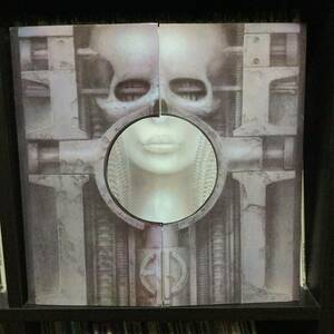 Manticore/ワーナー日本版【 P-8395 : Brain Salad Surgery 】Emerson, Lake & Palmer