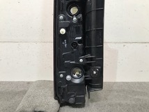 ステップワゴン スパーダ RP3/RP4 純正 前期 右テールランプ/ライト/レンズ STANLEY W1890 ホンダ(107559)_画像8