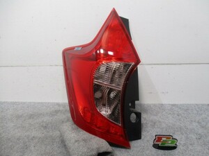 美品! ノート E12 左テールランプ/ライト/レンズ ICHIKOH D117 26559-3VA5B 日産(94265)