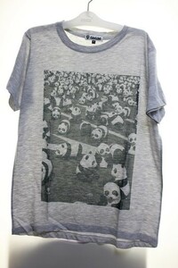【L】パンダがいっぱい　プリントTシャツ　灰色【ｃ-57】