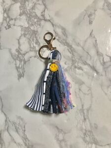 ハンドメイド タッセルチャーム キーホルダー バッグチャーム