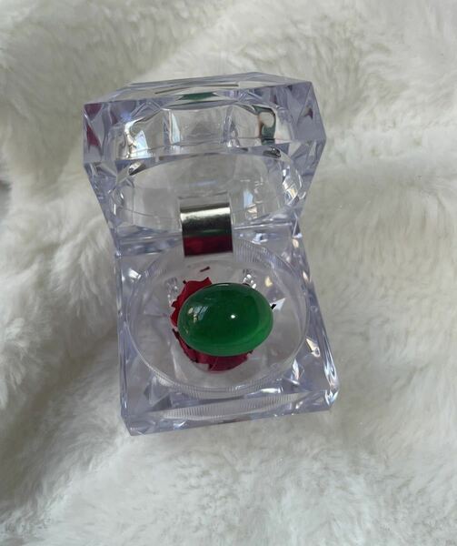 海麗　天然翡翠裸石　アイスジェイダイト　カボションルース　高級jewelry ジュエリーオーダーメイド用　綺麗な緑色　重さ32.0ct MIRE1056