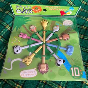 動物のピックとNHKのキャラクターのシール3枚