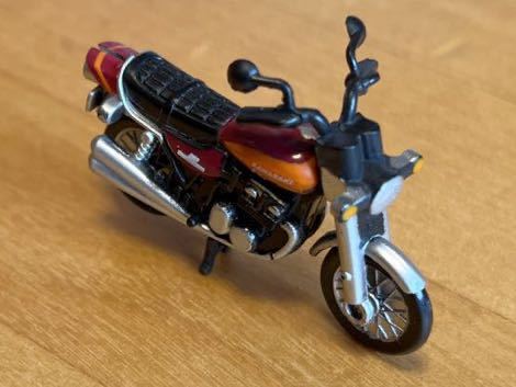首相発言を評価 1/18 銀ミニカー kawasaki Z400FX カワサキ Z2 Z