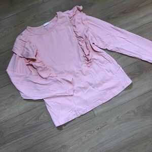 【guジーユー】サーモンピンク　フリルが可愛い長袖 Tシャツカットソー　140