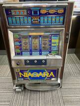 サミー スロット台 NIAGARA ナイアガラ 昭和　レトロ　1円スタート　当時物　実機_画像1