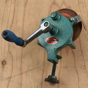 【1236】USED◆LUCKY 手回しグラインダー 砥石直径103mm 幅25mm◆手動 研磨機 ハンドル式