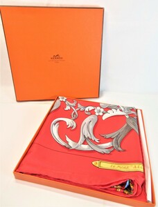 C4304RD 中古品 HERMES エルメス カレ スカーフ 約W90×H90 シルク100％ レッド系 赤系 le mors a la conetable 箱有