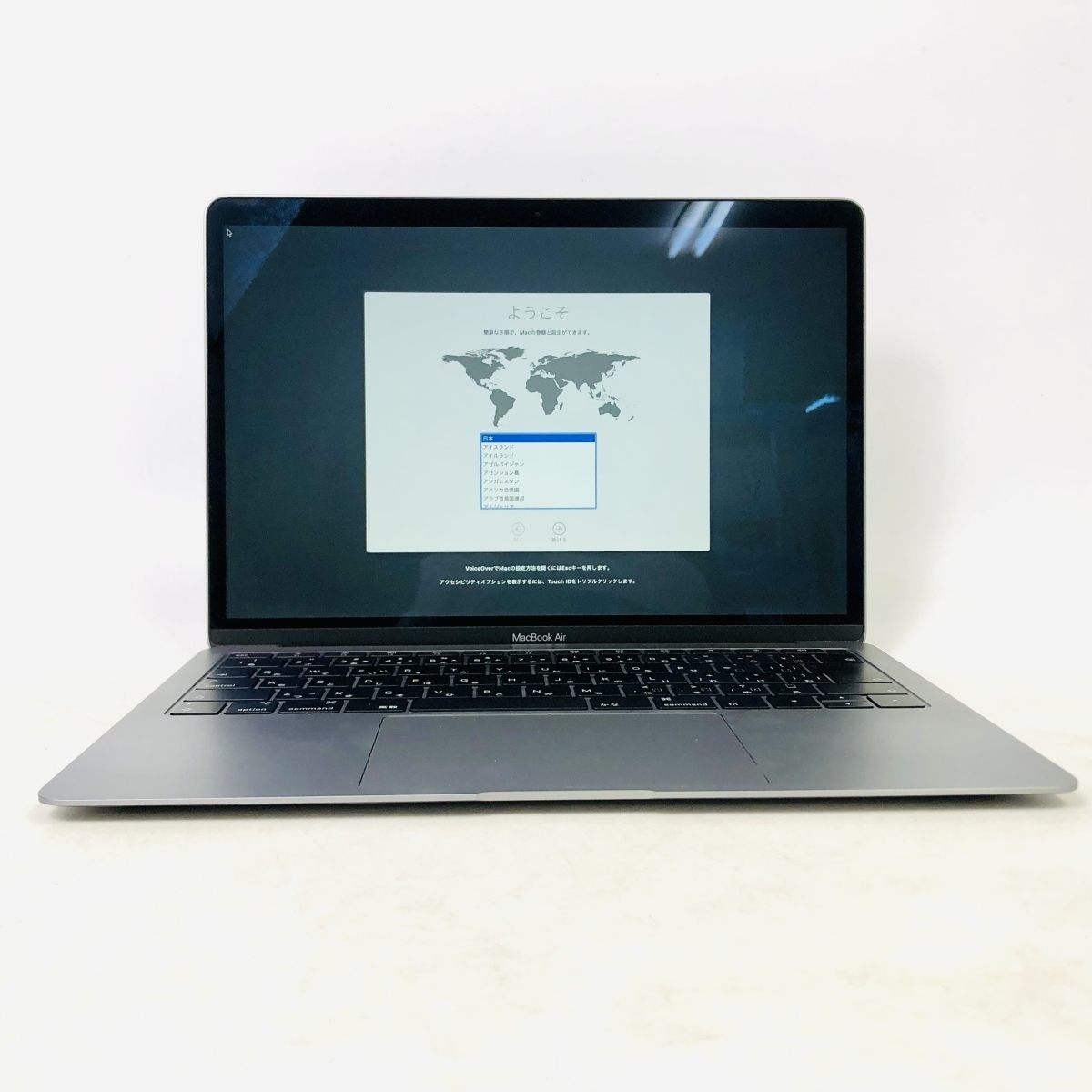 Apple MacBook Air Retinaディスプレイ 1600/13.3 MRE92J/A [スペース 