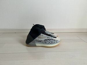 未使用☆adidas yzy QNTM yezzy500yeezyboostラフシモンズrafsimonsカニエバレンシアガoffwhiteオフホワイトsupremeトリプルsヴァージル