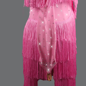 新作 レディース社交ダンス衣装 競技試合モダンラテンドレス サイズ調整可 キラキラ飾り 2色選択可 品番152の画像5