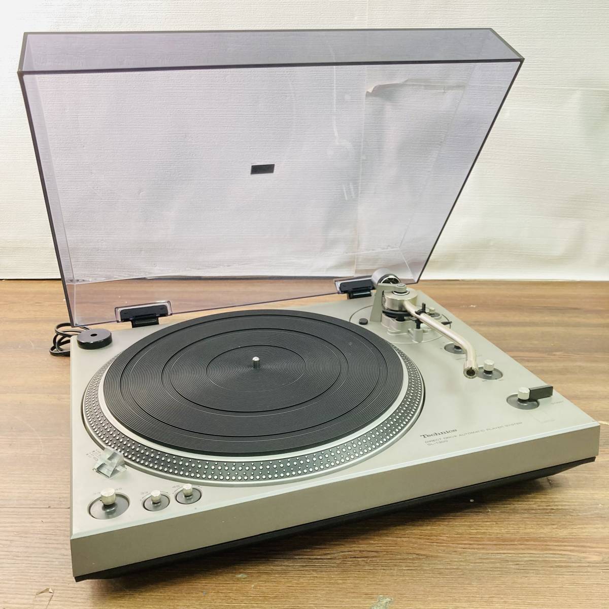 国内在庫】 ターンテーブル SL-1300 【動作品】Technics - DJ機器