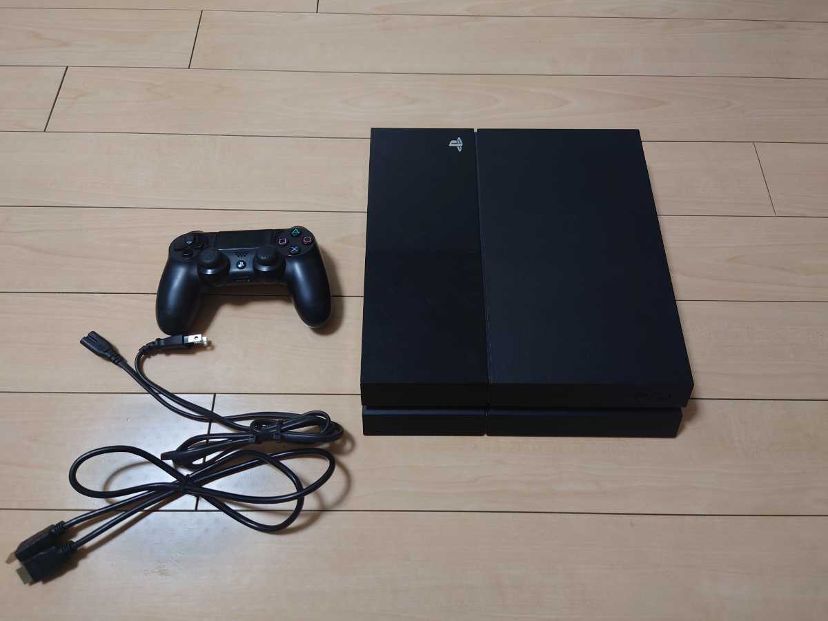 日本正規販売品 PS4 箱無し dbd セット 動作確認済み 家庭用ゲーム本体
