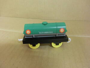 【中古品】TOMY プラレール タンク車 富山石油輸送株式会社 緑　タイ製