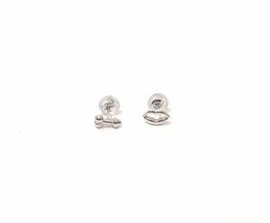 79ist (イスト) erotic pierce　エロティック ピアス 耳 イヤー earring イヤリング　アクセサリー　唇 リップ Lips male　Silver