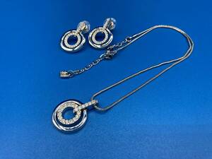 【used ケースあり】SWAROVSKI スワロフスキー　★ネックレス　ピアス　★ネックレス 435mm　★トップ Φ20mm　★重量 18.4g