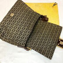 極美品 ■ 1円 ■ FENDI フェンディ マンマバケット ズッカ ズッキーノ 柄 FFゴールド 金具 ショルダーバッグ ハンドバッグ ベージュ ab3_画像9