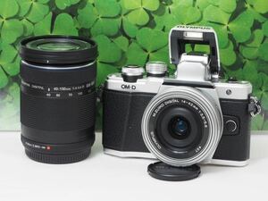 【美品】Wi-Fi＆高速連写OM-D E-M10 Mark II ダブルレンズ♪近距離から望遠まで大活躍のオススメ品♪