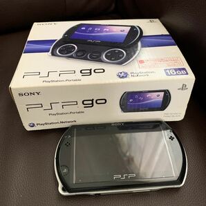 超希少　絶版　PSP GO 美品　オマケ付き