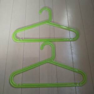 *[IKEA] Ikea Kids hanger 2 ps green *