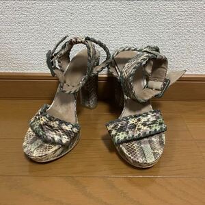 [Мгновенная доставка] Rose Bud Rose Bad Python Pattern Pattern Sandals High Heal 37